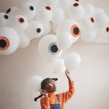Load image into Gallery viewer, Meri Meri Eyeball Balloon Garland
