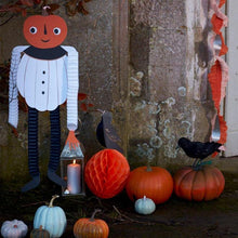 Load image into Gallery viewer, Meri Meri Vintage Halloween Honeycomb Heads (set of 4)
