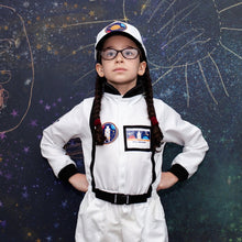 Load image into Gallery viewer, Astronaut 2 Piece Set - Lemonade Party Box
