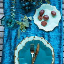 Load image into Gallery viewer, Emerald Lunch Plates

