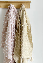 Load image into Gallery viewer, Dusty Blush Westerly Throw
